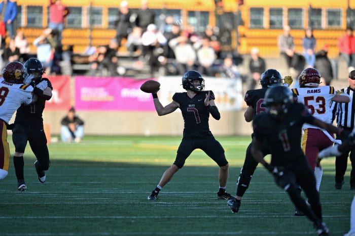 a Central Catholic Tualatin 6A Oregon football final November 22 2023 Leon Neuschwander 50